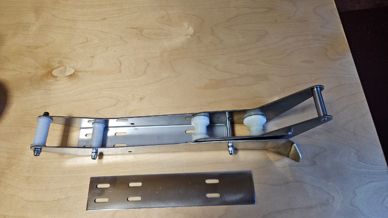 Купить роульс якорный нержавеющий спэв феникс 560 по цене 17 000 р. Низкие цены. Большой выбор. Доставка по всей России. Интернет-магазин в Москве. Только положительные отзывы!