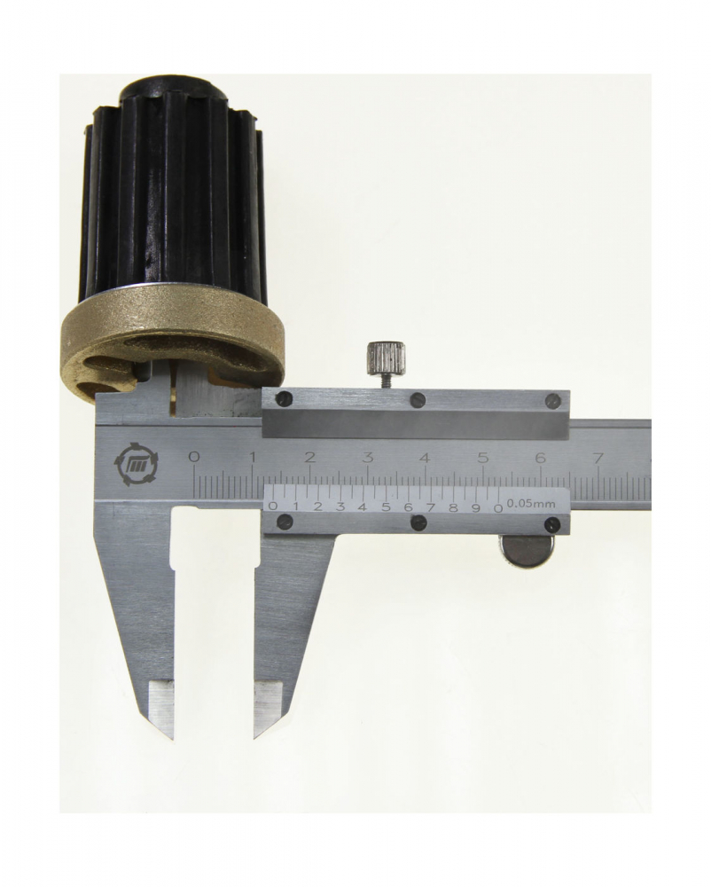 Купить втулка гребного винта suzuki dt5-8 шпонка по цене  Низкие цены. Большой выбор. Доставка по всей России. Интернет-магазин в Москве. Только положительные отзывы!