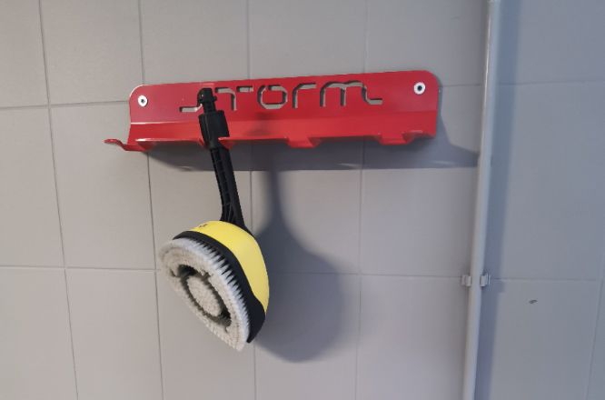 Купить держатель инструмента в гараже по цене 1 032 р.. Низкие цены. Большой выбор. Доставка по всей России.  Интернет-магазин в Москве. Только положительные отзывы!