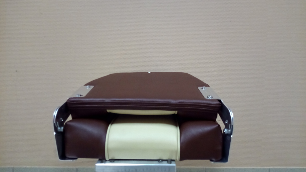 Купить сидение модель s40 тёмно-коричневое с бежевым 184154-8016be по цене 5 990.00 р. Низкие цены. Большой выбор. Доставка по всей России. Интернет-магазин в Москве. Только положительные отзывы!