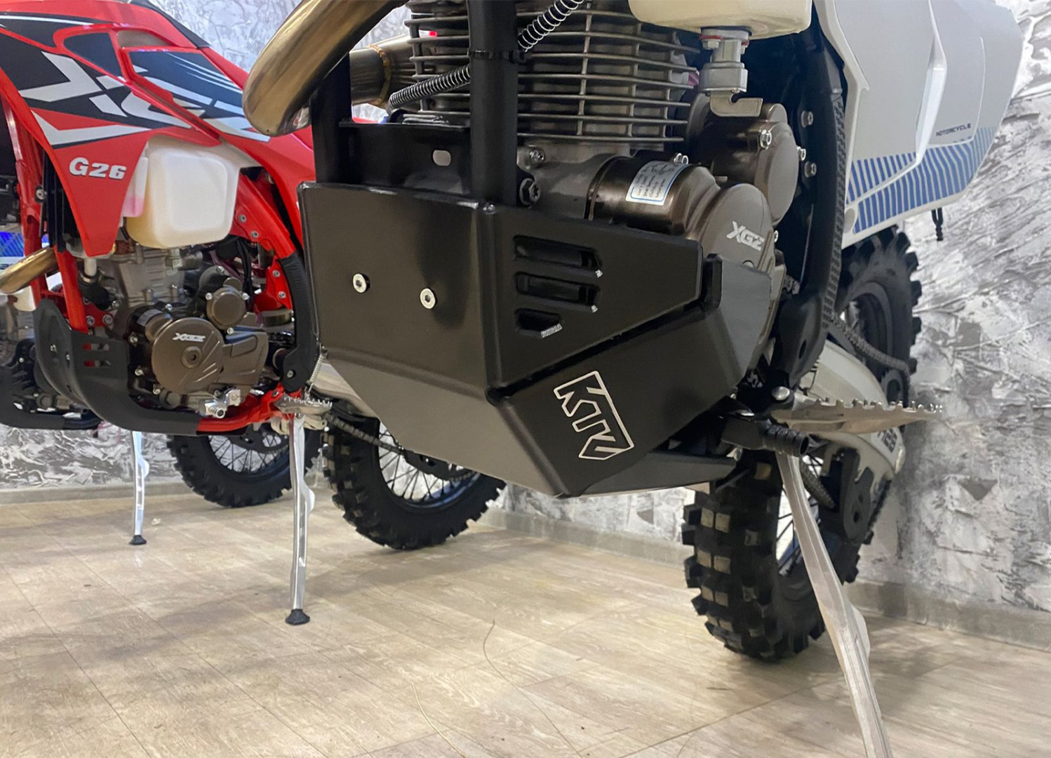 Купить защита двигателя ktz мотоцикла xgz h26 yb300h (4t lх176fмn) по цене 5 500.00 р.. Низкие цены. Большой выбор. Доставка по всей России. Интернет-магазин в Москве. Только положительные отзывы!