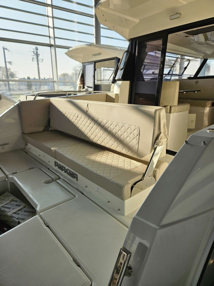 Купить катер parker 790 explorer с мотором 300 по цене . Низкие цены. Большой выбор. Доставка по всей России. Интернет-магазин в Москве. Только положительные отзывы!