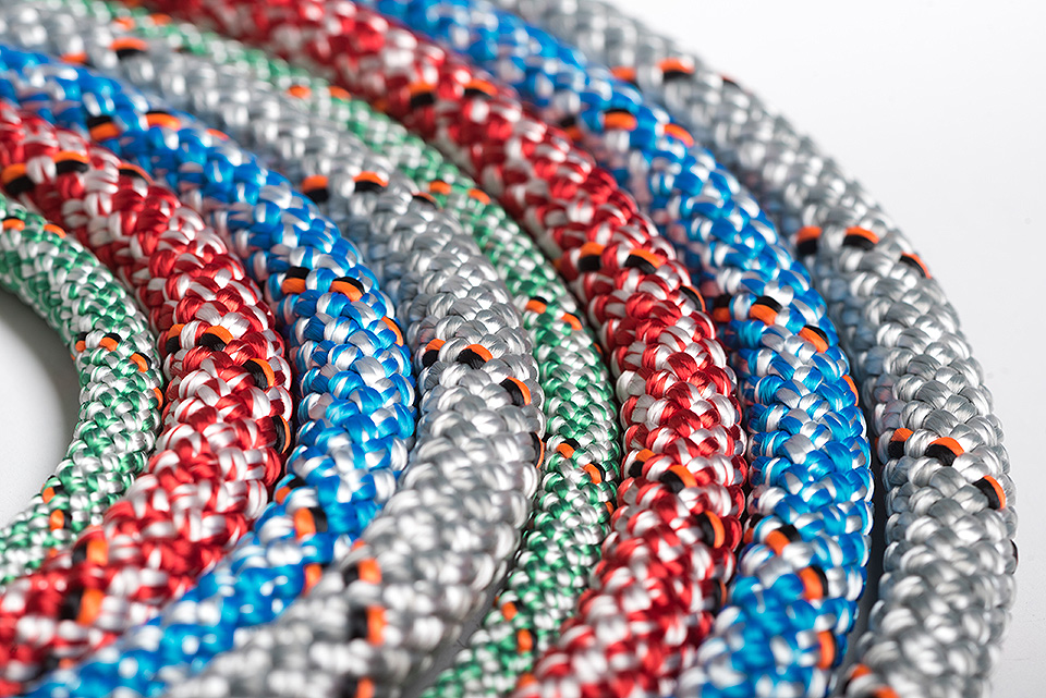 Купить трос d2 club серый 10 мм (в бухте 100 м) по цене  Низкие цены. Большой выбор. Доставка по всей России. Интернет-магазин в Москве. Только положительные отзывы!