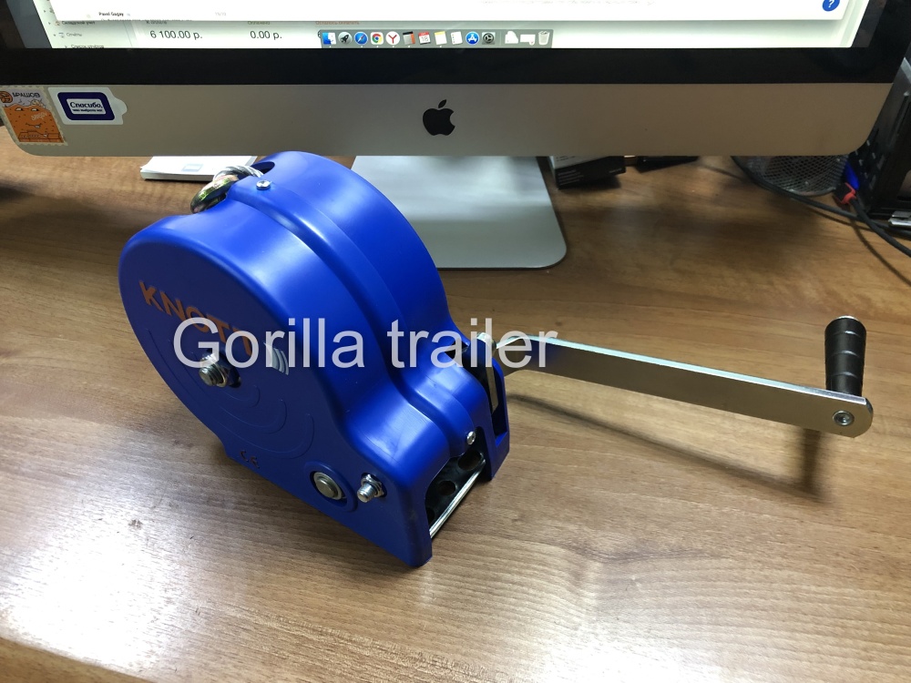 Купить knott лебедка прицепа таль 450 кг, пластмассовый корпус, стальной трос, с крюком (6x0017.207) по цене 9 000 р.. Низкие цены. Большой выбор. Доставка по всей России. Интернет-магазин в Москве. Только положительные отзывы!