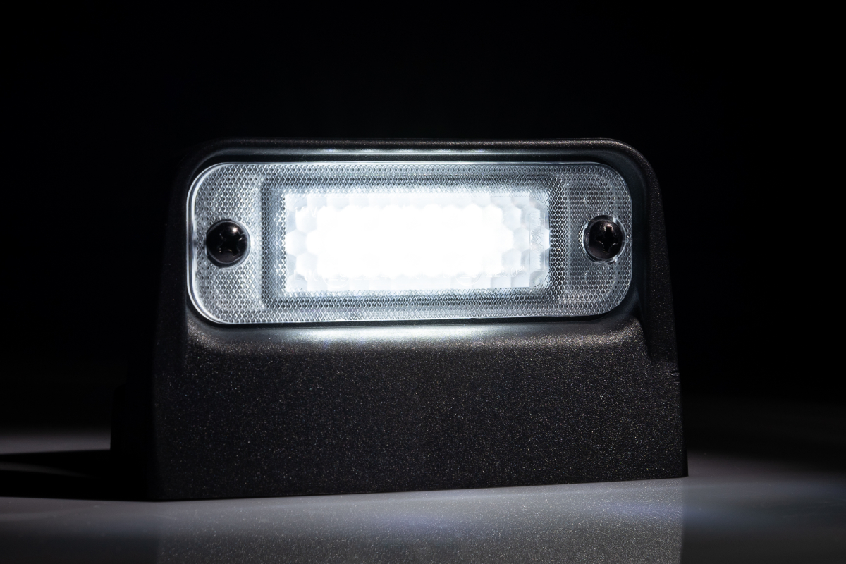 Купить фонарь освещения номерного знака fristom ft-263/1 led без провода по цене . Низкие цены. Большой выбор. Доставка по всей России. Интернет-магазин в Москве. Только положительные отзывы!