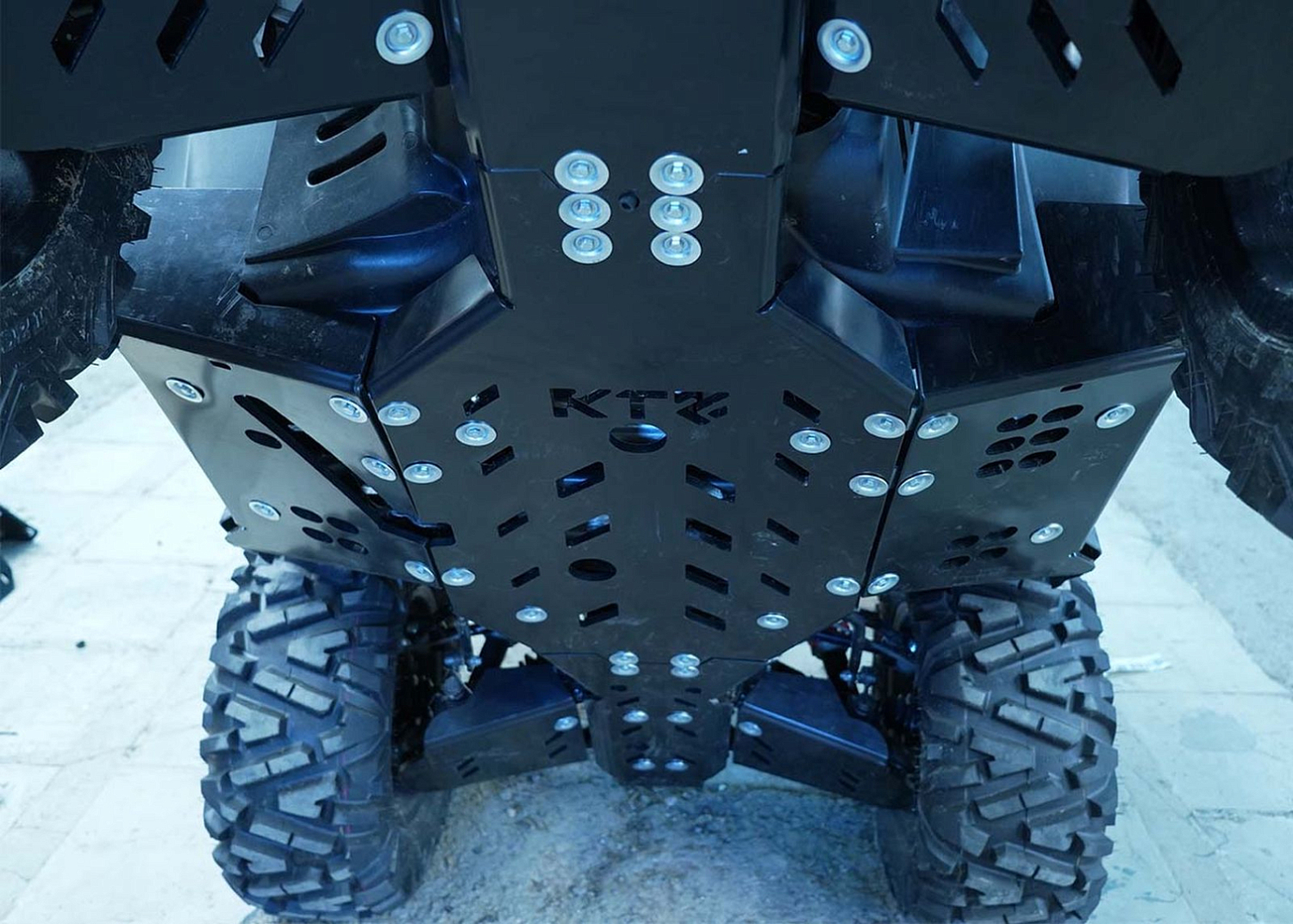 Купить пластиковая защита днища ktz tgb blade 1000 2019-2024 по цене 28 900 р.. Низкие цены. Большой выбор. Доставка по всей России.  Интернет-магазин в Москве. Только положительные отзывы!