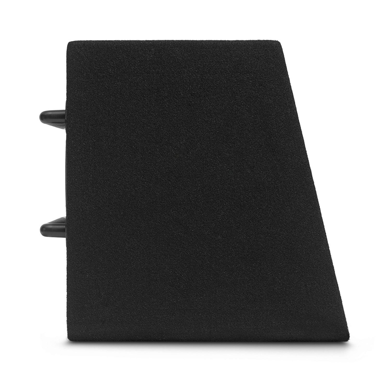 Автомобильный корпусной активный сабвуфер 8” (20 см) JBL STAGE800BA