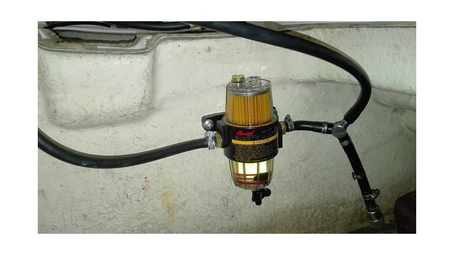 Купить фильтр топливный с отстойником с фильтрующим элементом 10 мк, аналог uf10k по цене 5 733 р. Низкие цены. Большой выбор. Доставка по всей России. Интернет-магазин в Москве. Только положительные отзывы!