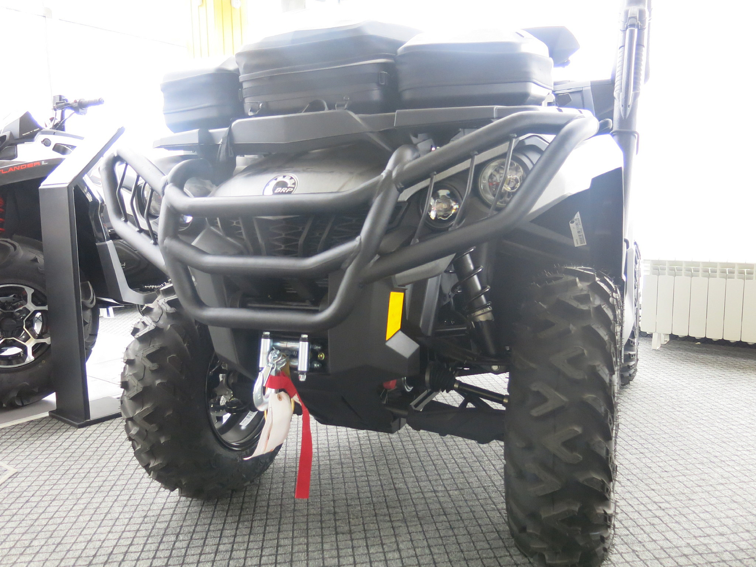 Купить передний бампер brp outlander g2 1000/800/650/500 (2444.7238.1) по цене 13 069 р.. Низкие цены. Большой выбор. Доставка по всей России.  Интернет-магазин в Москве. Только положительные отзывы!