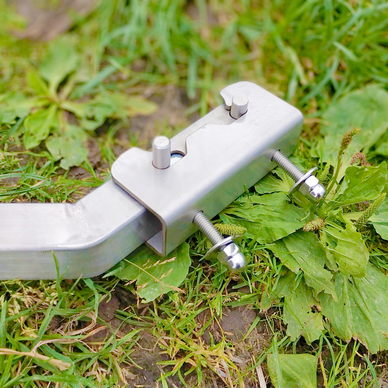 Транцевые колеса для лодки с НДНД TK-180H по низкой цене в Москве. Можете купить недорого для надувной лодки с доставкой по РФ. В наличии!Всего 6 800 р.